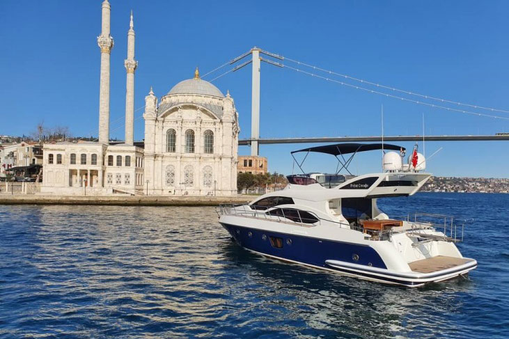 Bosphorus Private Yacht ( Min. 2 Hours)- Only Yacht and Soft Drinks